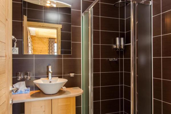 Between Boutique Hotel Chamoson المظهر الخارجي الصورة